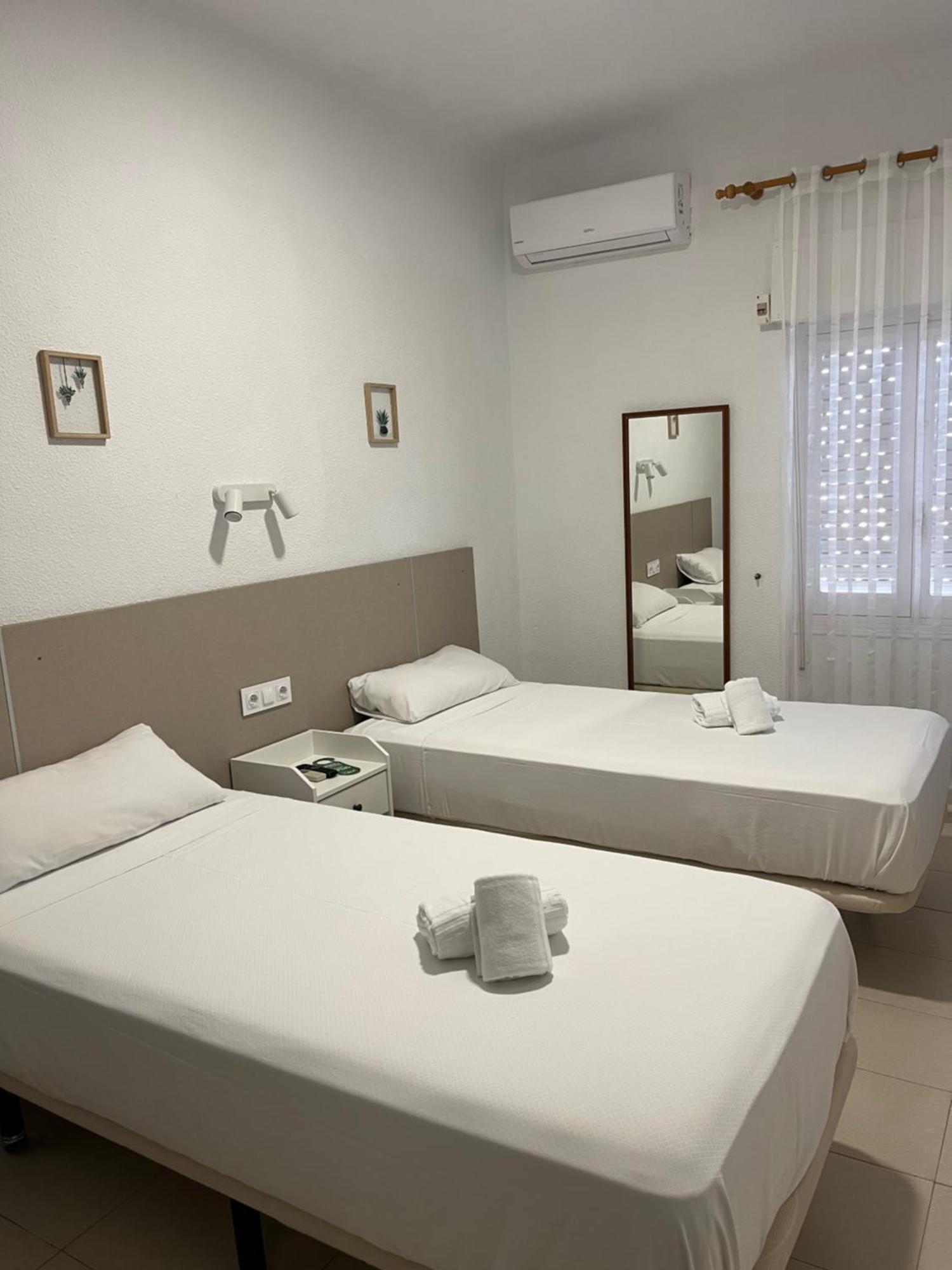 La Mariña Hotel Bennington מראה חיצוני תמונה